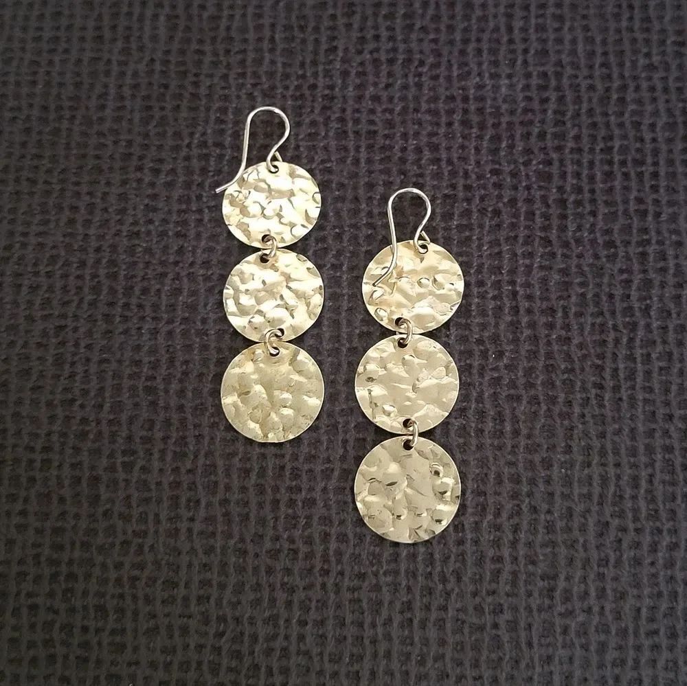 ✨️HP✨️ Gold💛 Filled Hammered🔨 Triple3️⃣ Disc📀 Earrings - Picture 9 of 15
